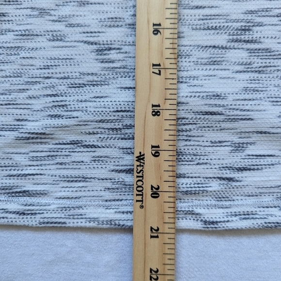 LULULEMON tank top Small - Picture 6 of 6